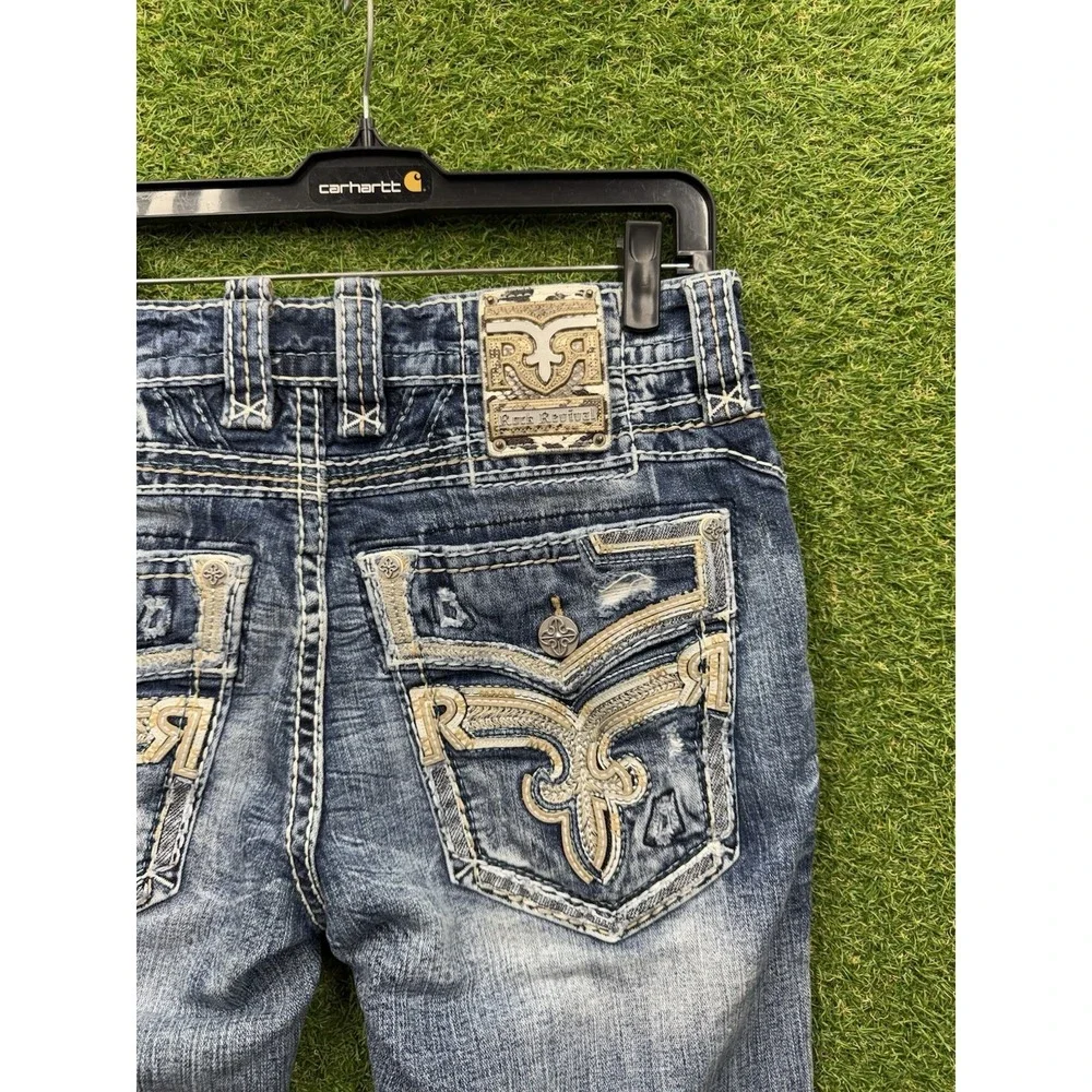 Rock Revival Jeans Mens 33 Distressed Light Wash Denim Keenan Straight Leg Y2K